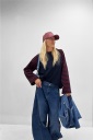 maglia bicolore con manica a righe leila